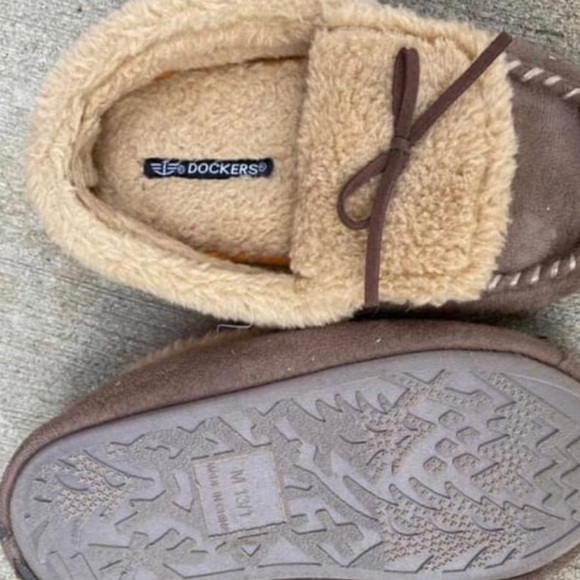 ⚾️🏈🐝 Dockers Kids Slippers (13/1)🏈‼️ - Picture 2 of 2